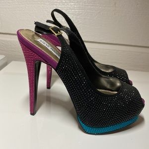 Steve Madden Masqraid Sling Back Heels - Size 10